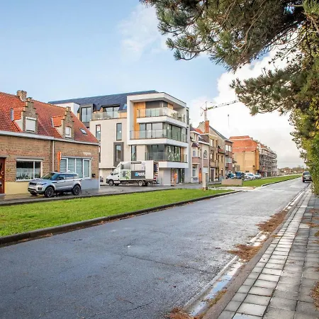 House In Near The Beach And Marina Nieuwpoort *
